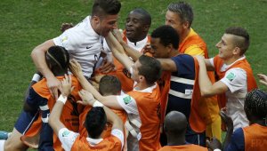 Франция унищожи Швейцария