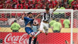 Юве резна англичани за Никола Савона