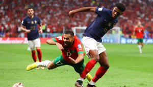 Чуамени върши работата на Погба и Канте