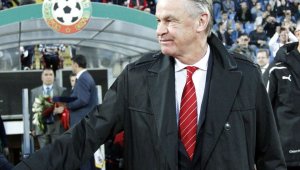 Хитцфелд: Тухел трябва да напусне Дортмунд