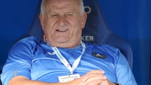 "Сини" шефчета решават съдбата на Люпко Хикса