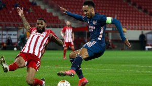 Арсенал размаза Олимпиакос в Гърция