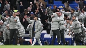 Челси попиля Нотингам