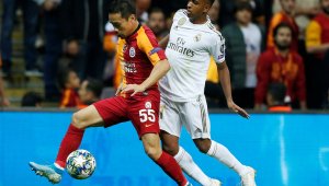 Болоня връща Нагатомо в Италия