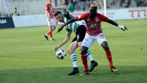 Става интересно! ЦСКА пак подгони Лудогорец 