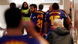 Гомеш влезе в тоалетната, вместо в групата на Барса