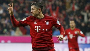 Левандовски иска торба с пари, за да остане в Байерн