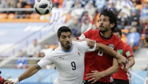 Прокобата за Уругвай падна: "Урусите" треснаха в края Египет без Салах + ВИДЕО