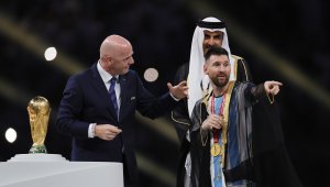 Стоичков: Честито на Аржентина, честито на най-великия!