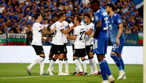 Айнтрахт продаде защитник преди битката с Левски