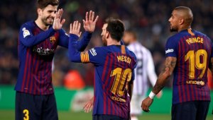 Олимпик Лион - Барселона 0:0