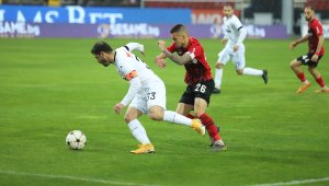 Столично дерби открива кръга в Първа лига