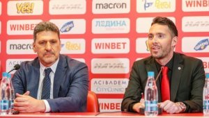 Шеф се извини на феновете: Това е срам за отбор като ЦСКА