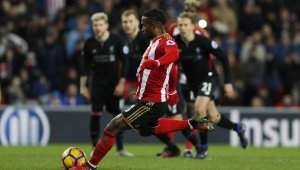 "Черните котки" пуснаха кръв на Ливърпул с две дузпи + ВИДЕО