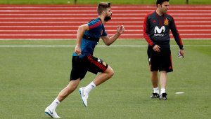 Фалшива тревога: Пике е здрав като бик