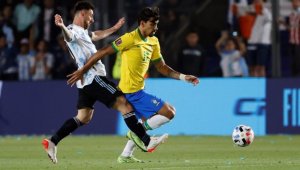 Меси и компания скочиха на ФИФА заради мача с Бразилия