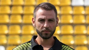 Рокада! Бивш капитан на канарчетата смени израелец в Ботев Пд