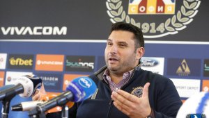 Нов скандал в Левски: Бивш шеф оплю здраво Павел Колев