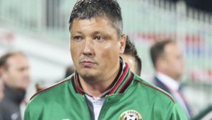 Три са вариантите за заместник на Любо Пенев