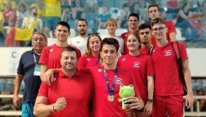 Максим Манолов е на ½-финал на 200 м бруст на Европейското