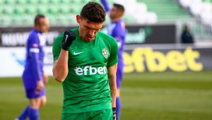 Лудогорец разнебити Етър с 6:0 и дръпна с 6 точки на ЦСКА