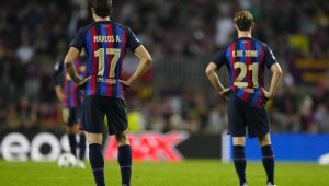 Ман Юнайтед или Челси? Френки де Йонг реши!