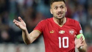 Трансферен удар! Фенербахче привлича национали на Сърбия и Хърватия