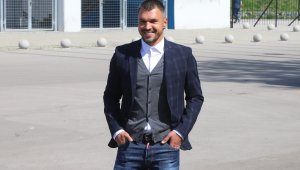 Мотиватор: Божинов като Ал Пачино + ВИДЕО