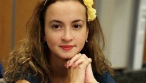 Жалко! Стефанова загуби отново от китайка, българското участие в Батуми приключи