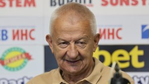 Крушарски отсече: Локо Пловдив се цели в титлата, всичко останало е среден 3 