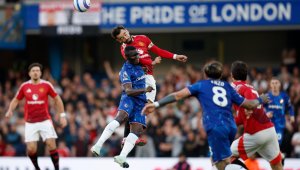 Къдрав защитник остави Челси в битката за Шампионската лига