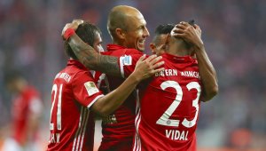 Байерн преби замечтаната "стара дама" + ВИДЕО