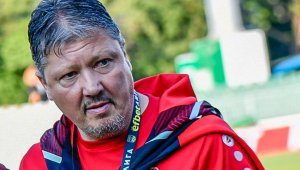 Любо Пенев негодува от грешките в защита