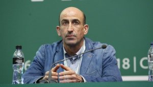 Лечков се изгаври с Бербатов: На какво е кандидат? На зеленчуковата борса ли?