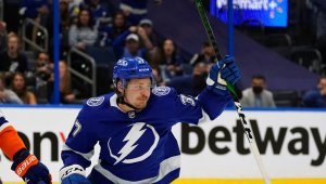 Светкавицата ще защитава титлата си в НХЛ