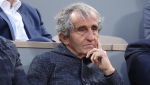 Шок! Ограбиха и раниха в главата Ален Прост