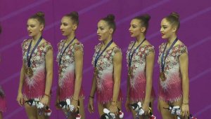 Още две отличия за грациите ни за Световната купа