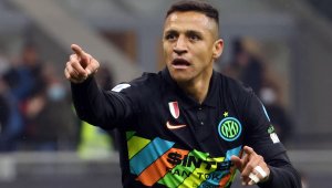 Изненадващ мераклия пита за Алексис Санчес