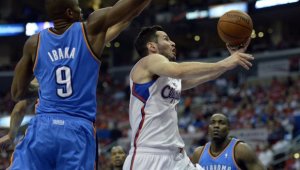 Топмодел стиска палци за Байерн + СНИМКИ