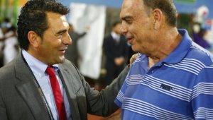 Авраам ще лапа 10 пъти повече от Митов в Левски