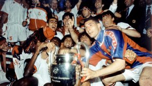 Архивите са живи: Милан детронира "Дрийм тима" на Барса + ВИДЕО