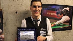 Ивайло Пеков излиза срещу корав шотландец на световното по снукър