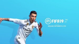 Роналдо принуждава FIFA 19 да смени обложката си