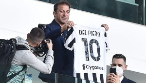 Ще става ли треньор? Дел Пиеро записа "УЕФА Про"