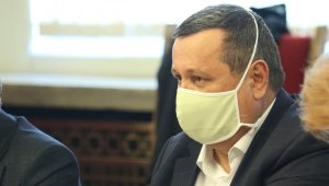 Депутат с положителна проба за коронавирус 