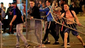 Френски хулигани: 300 зад решетките след спечелената Световна титла