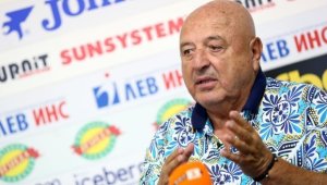 Венци Стефанов се изгаври с Левски, смаза от критика "сините"