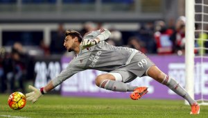 Барса се оглежда за вратар в Италия