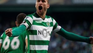 След сърдечен арест: Бивш национал на Нидерландия спря с футбола