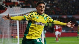 Aрсенал и Тотнъм влизат в люта битка за сензация от Норич